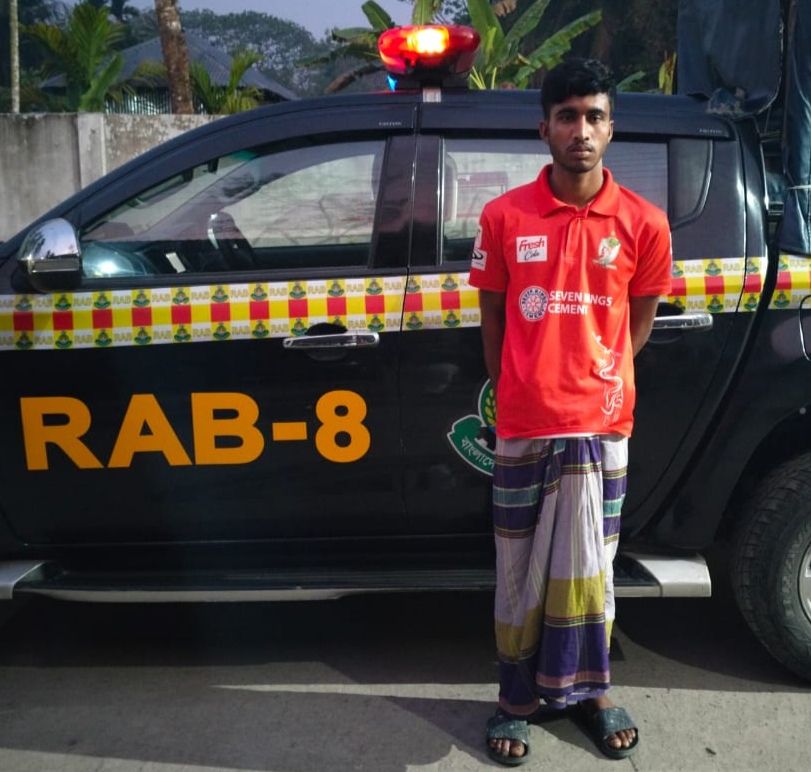 ভোলা’র চরফ্যাশনে গণধর্ষন মামলার পলাতক আসামী র‍্যাবের হাতে আটক