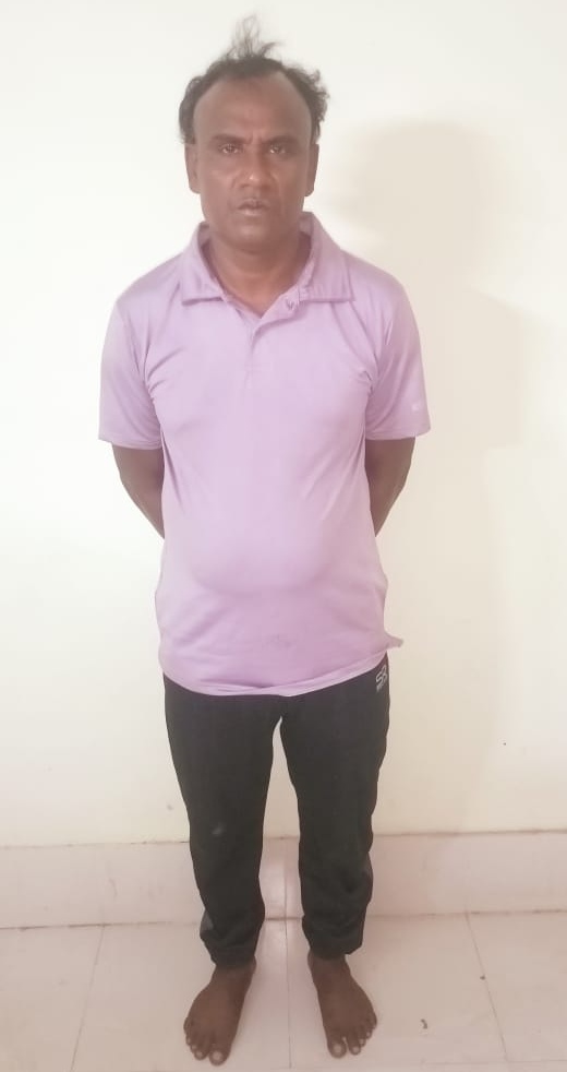 ভোলা’র দক্ষিণ আইচায় পুলিশের ওপর হামলা মামলার প্রধান আসামী মোক্তার আটক