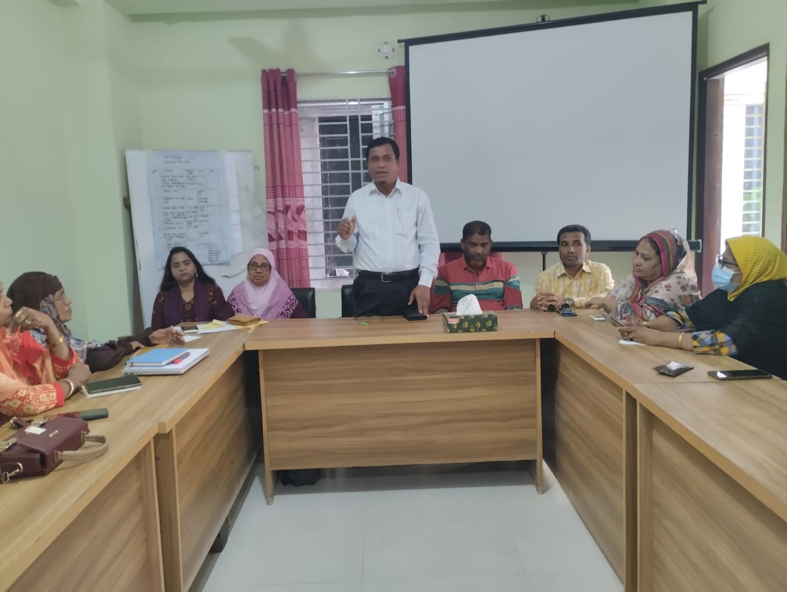 ভোলায় ব্র্যাকের জেন্ডার ইন হিউম্যানিটারিয়ান অ্যাকশন(জিহা)প্রকল্পের ত্রৈমাসিক সভা অনুষ্ঠিত