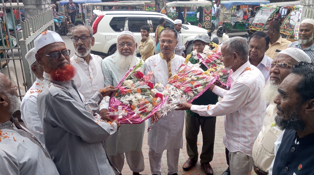 ভোলা জেলা মুক্তিযোদ্ধা সংসদের নবগঠিত কমিটির দায়িত্বগ্রহণ